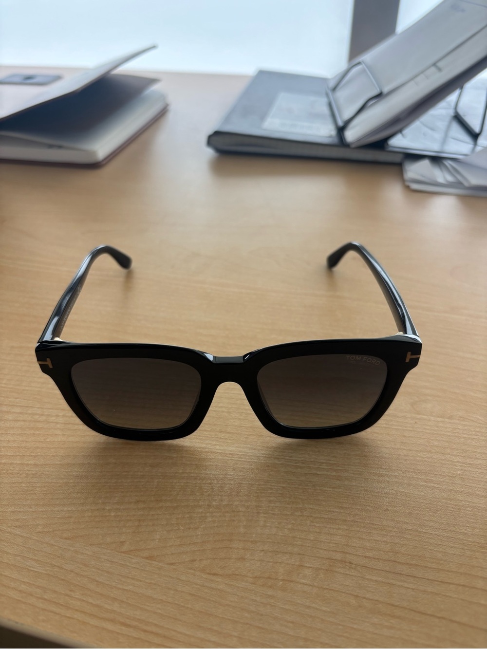 TOMFORD sunglasses - Picture 3 of 4